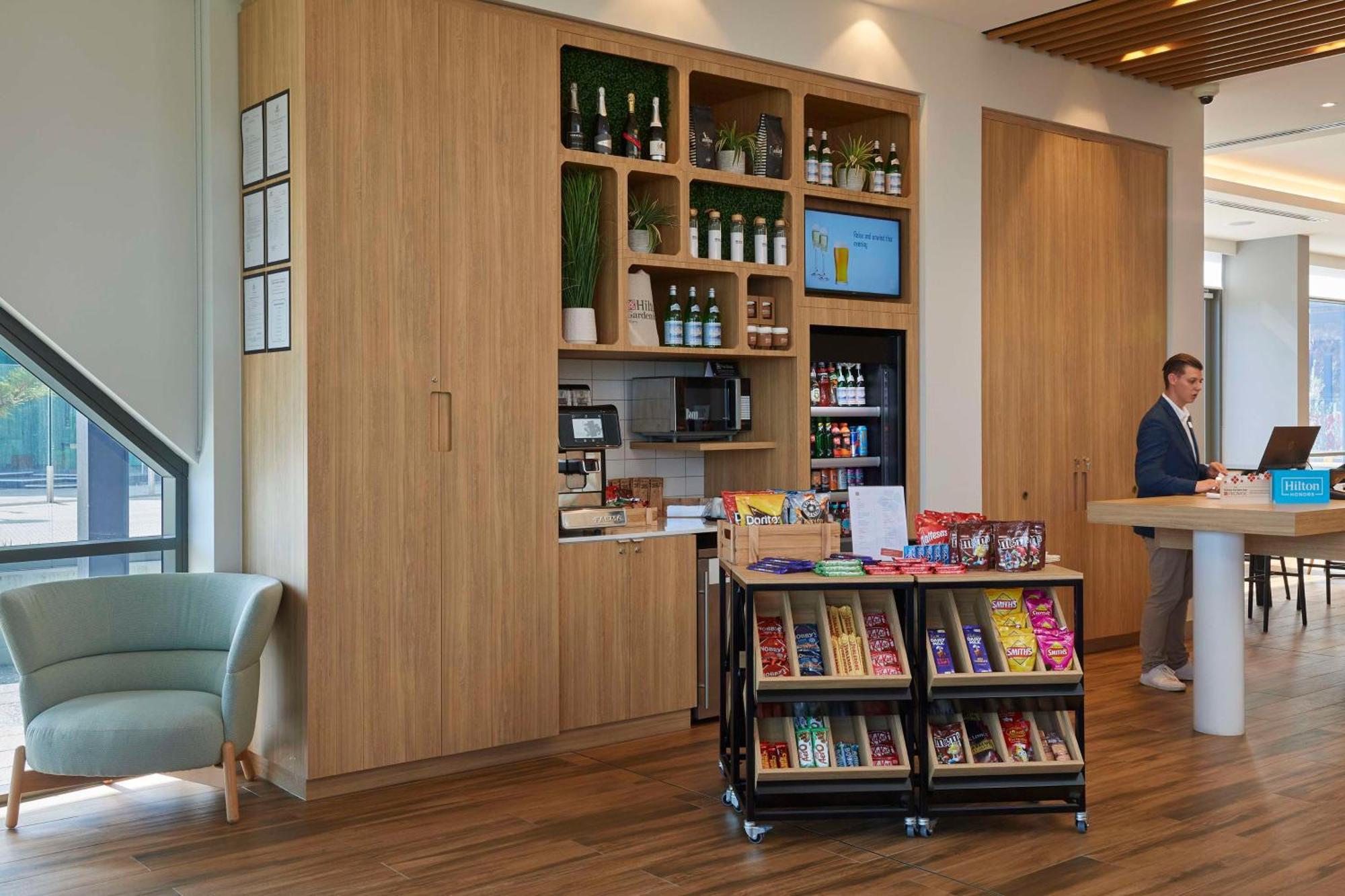 Hilton Garden Inn Albany, Wa Esterno foto